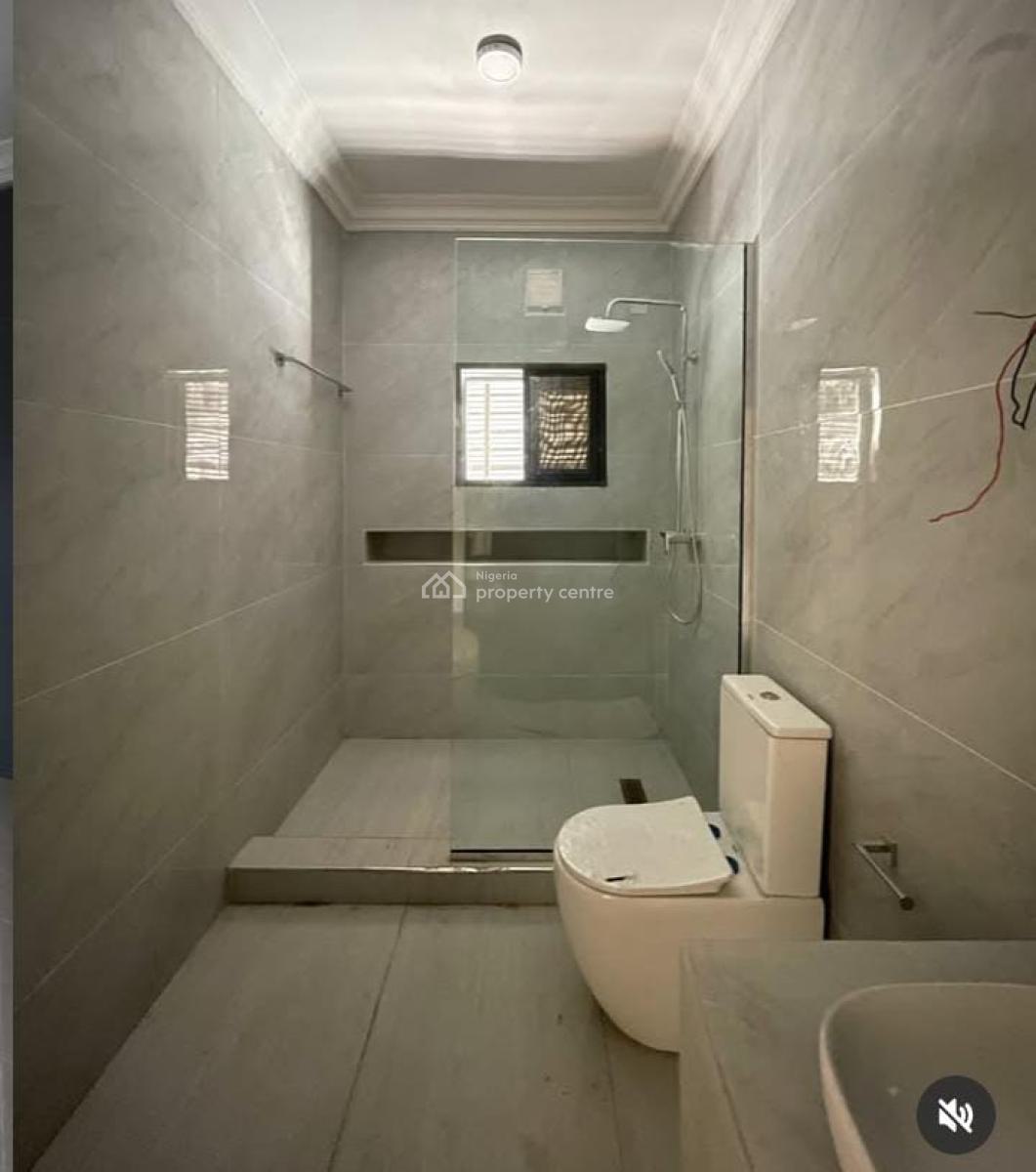 3 Bedroom Flat, Off Admiralty Way Lekki Phase 1, Lekki Phase 1, Lekki, Lagos, Flat / Apartment for Rent