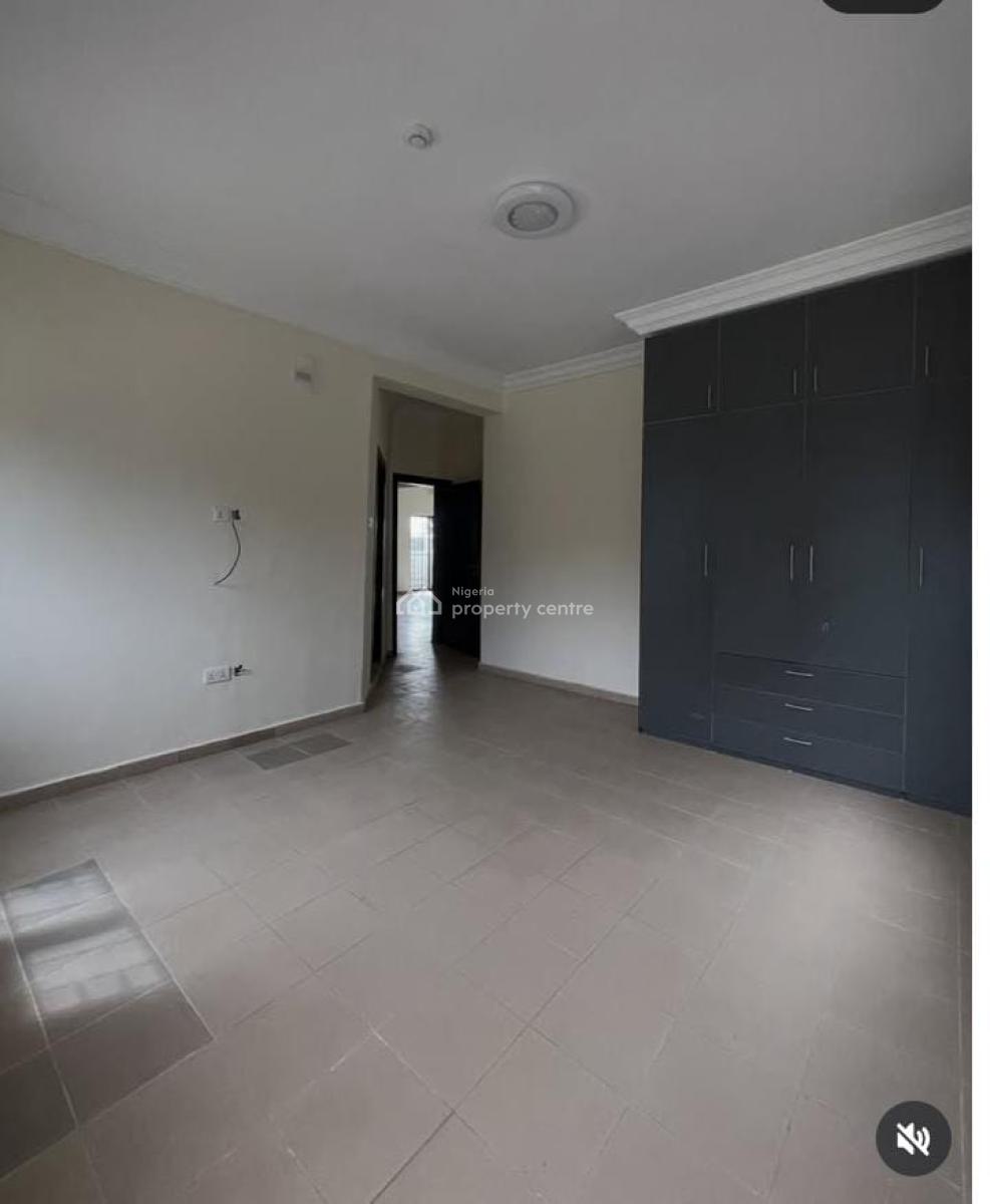 3 Bedroom Flat, Off Admiralty Way Lekki Phase 1, Lekki Phase 1, Lekki, Lagos, Flat / Apartment for Rent