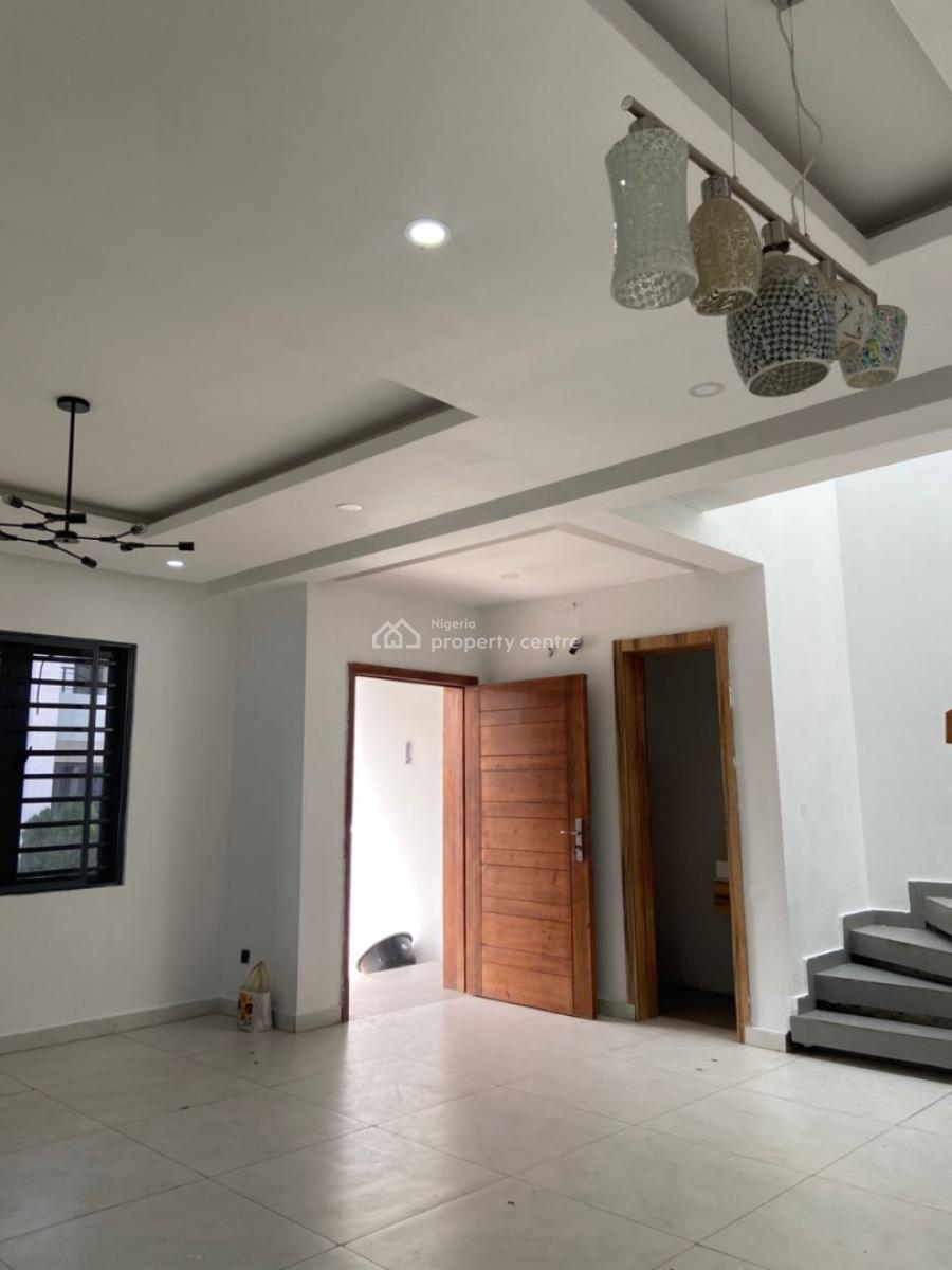 Nicely Built 4 Bedroom Terrace Duplex, Abraham Adesanya, Lekki, Lagos, Terraced Duplex for Rent