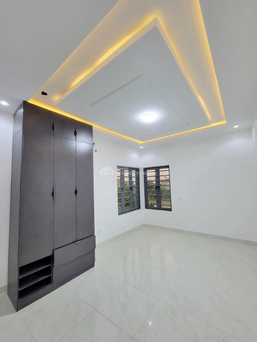 Luxurious 2bedroom Flat, Ajah, Lagos, Flat / Apartment for Sale