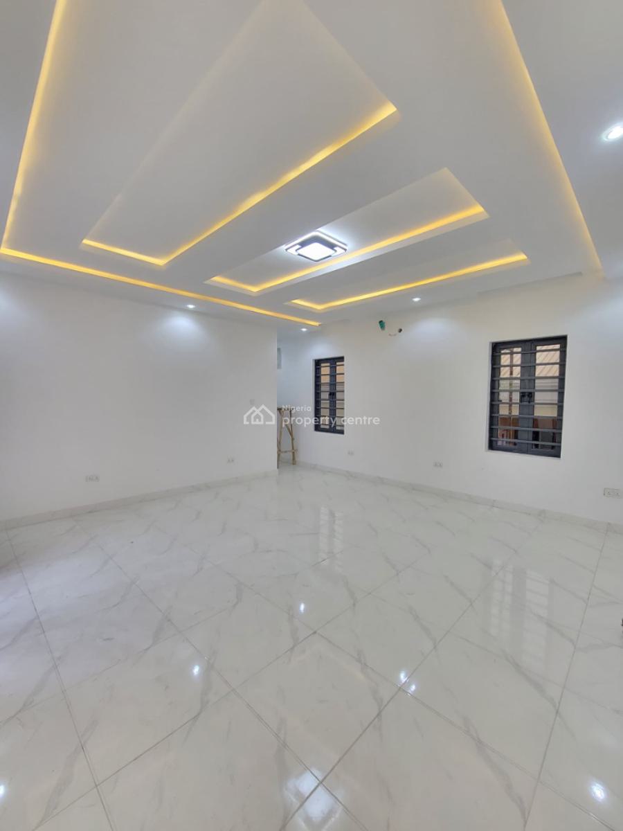 Luxurious 2bedroom Flat, Ajah, Lagos, Flat / Apartment for Sale