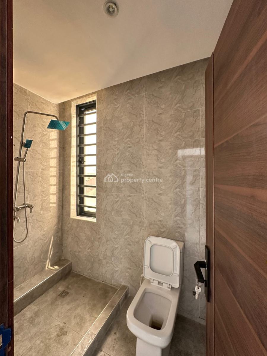 Lovely 2 Bedroom Apartment with Bq, Ikate, Lekki, Lagos, Block of Flats for Sale