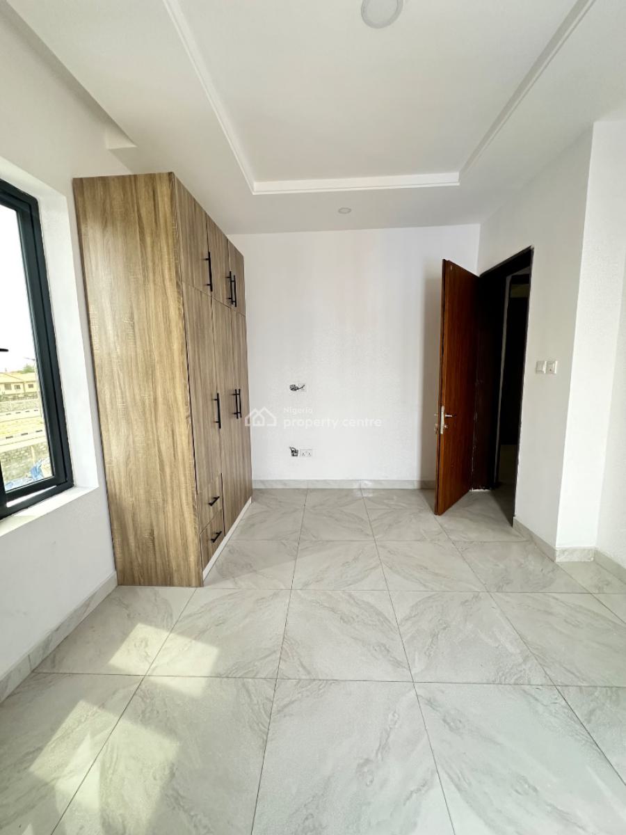 8 Units of 3 Bedroom Apartment with Bq, Lekki Phase 1, Lekki, Lagos, Flat / Apartment for Rent