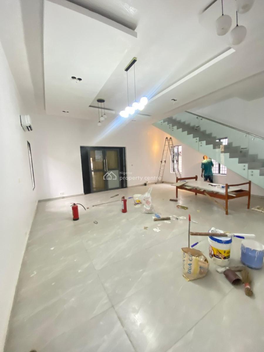 Ultra 5-bedroom Executive Mansion with 2 Room Bq,huge Compound & 24/7 Power, Off Admiralty, Lekki Phase 1, Lekki, Lagos, Detached Duplex for Rent