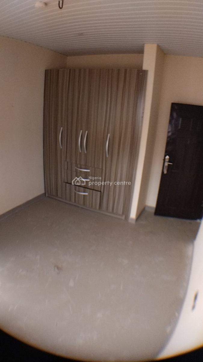 Two Bedroom Flat, Owode Ibeshe Housing (b. O. Benson Estate), Ibeshe, Ikorodu, Lagos, Flat / Apartment for Sale