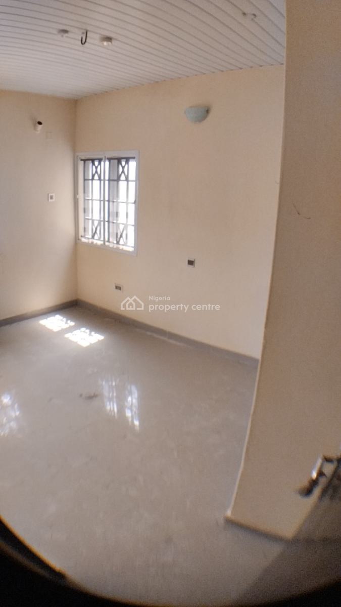 Two Bedroom Flat, Owode Ibeshe Housing (b. O. Benson Estate), Ibeshe, Ikorodu, Lagos, Flat / Apartment for Sale