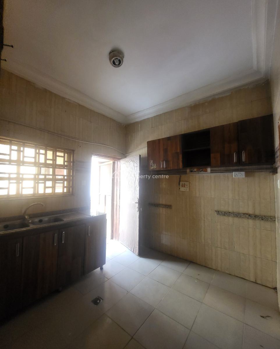 Luxurious Massive 2bedroom Flat, By Grand Pela Hotel, Durumi, Abuja, Flat / Apartment for Rent