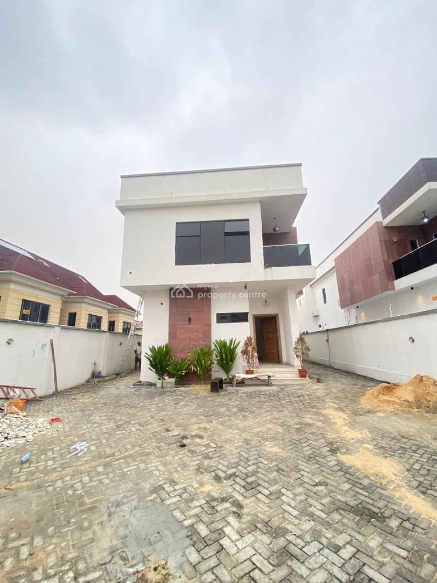 Luxury 5-bedroom Fully Detached Duplex with 2 Bq & Massive Compound, Admiralty Way, Lekki Phase 1, Lekki, Lagos, Detached Duplex for Rent