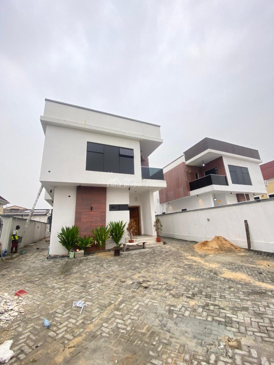 Luxury 5-bedroom Fully Detached Duplex with 2 Bq & Massive Compound, Admiralty Way, Lekki Phase 1, Lekki, Lagos, Detached Duplex for Rent