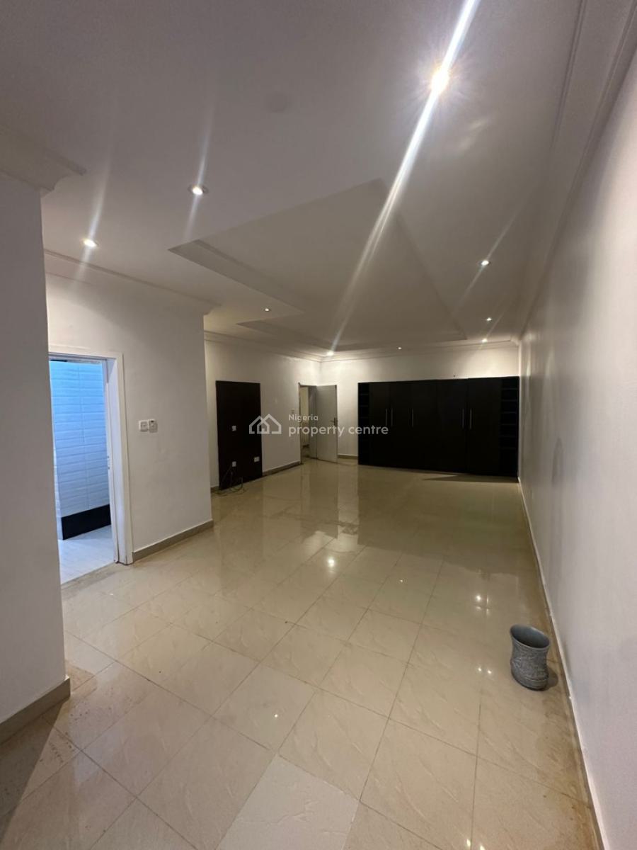 Clean and Spacious 4-bedroom Townhouse with Bq, Ikoyi, Lagos, Flat / Apartment for Rent