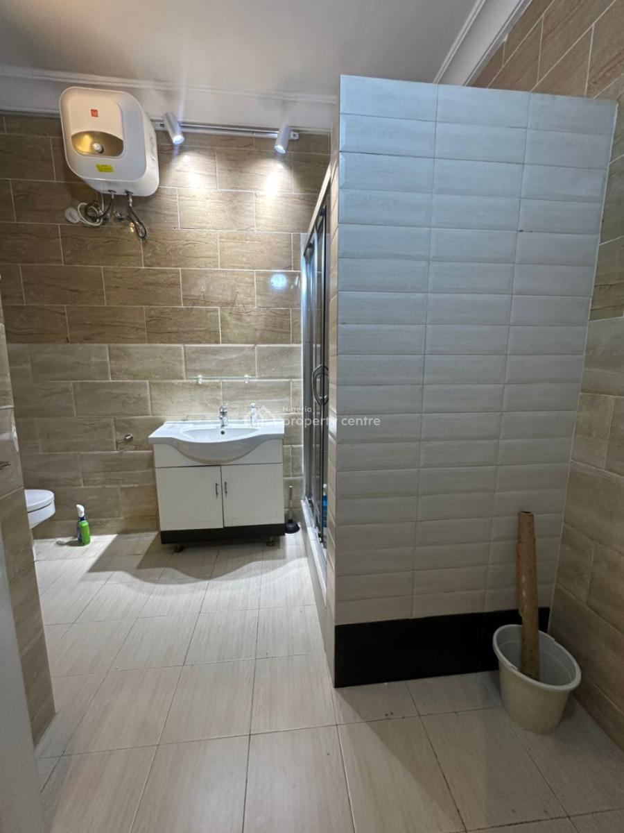 Clean and Spacious 4-bedroom Townhouse with Bq, Ikoyi, Lagos, Flat / Apartment for Rent