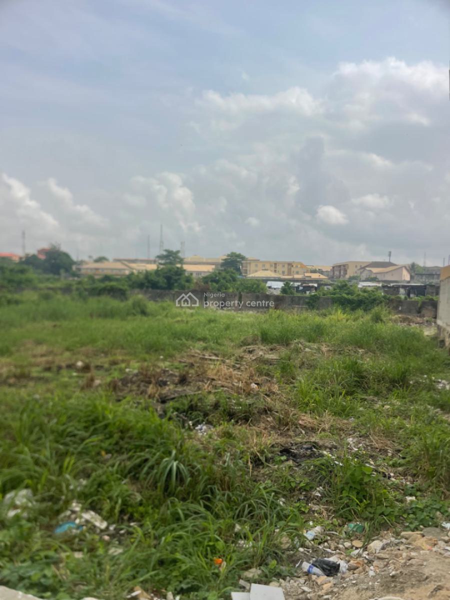 Bare Land Measuring 565, Opebi, Ikeja, Lagos, Residential Land for Sale