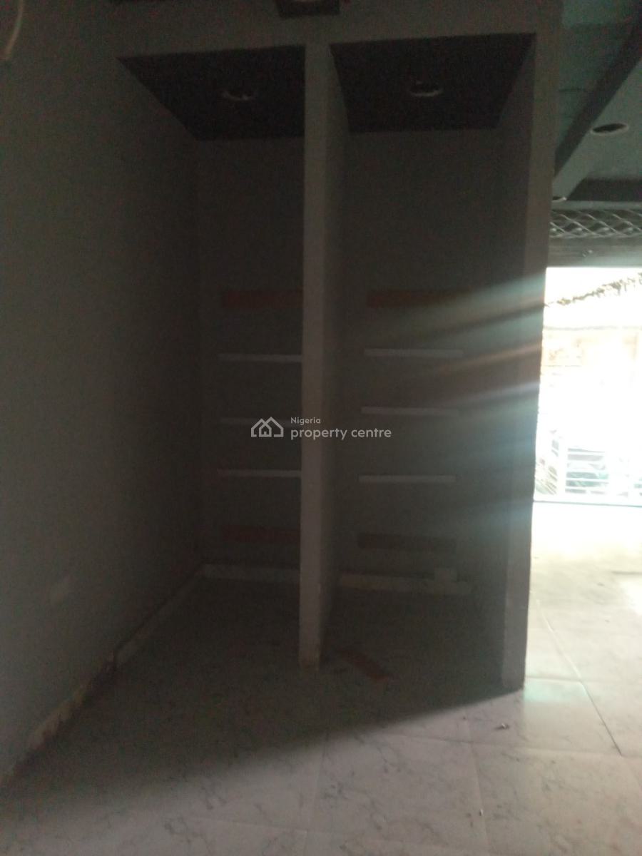 200sqm Shop Space, Wuse 2, Abuja, Commercial Property for Rent