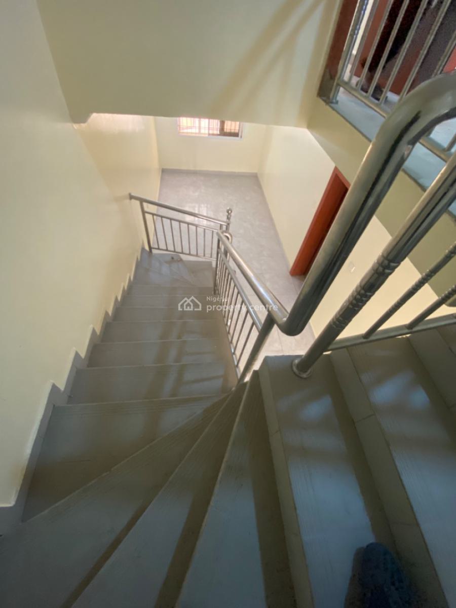 Luxury 3 Bedroom Terraced Duplex with a Bq, Lekki Phase 1, Lekki, Lagos, Terraced Duplex for Rent
