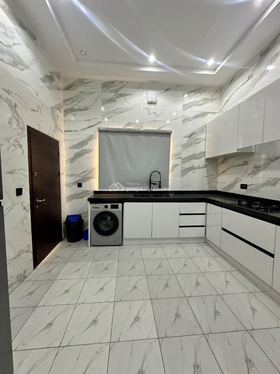 3 Bedroom Penthouse (unfurnished), Lekki Right, Lekki Phase 1, Lekki, Lagos, Flat / Apartment for Rent