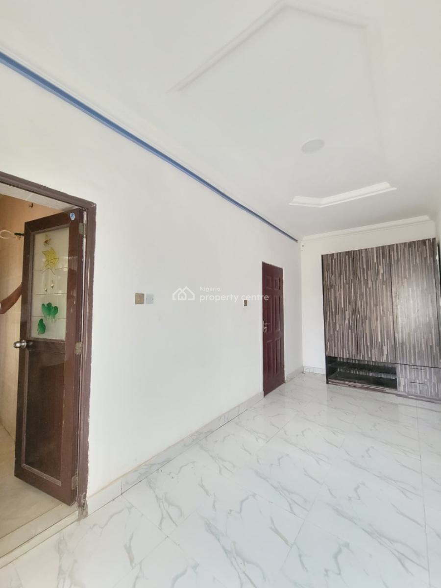 Beautiful and Spacious 2 Bedroom Flat, Mobil Road, Ajah, Lagos, Flat / Apartment for Rent