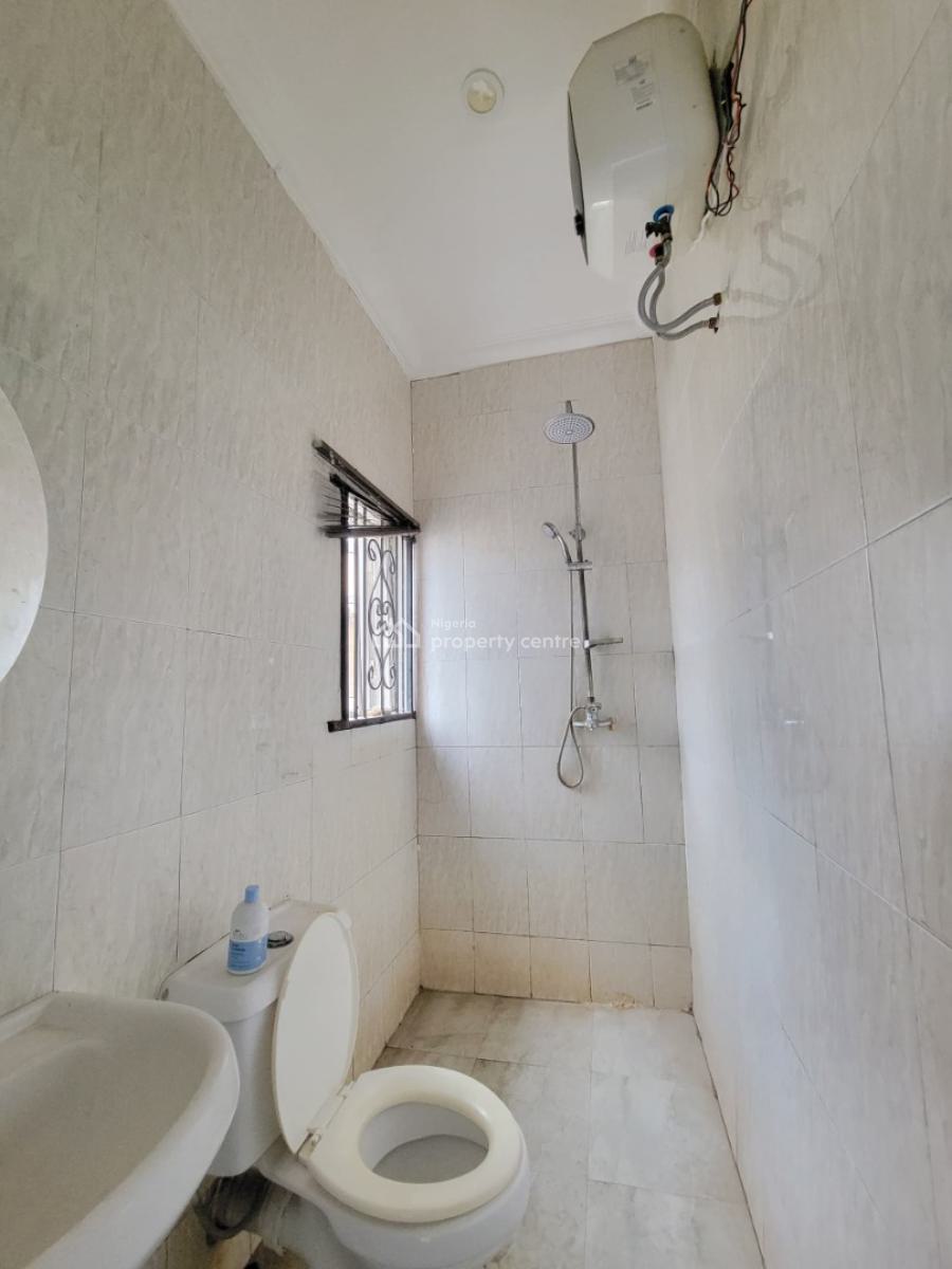 Beautiful and Spacious 2 Bedroom Flat, Mobil Road, Ajah, Lagos, Flat / Apartment for Rent
