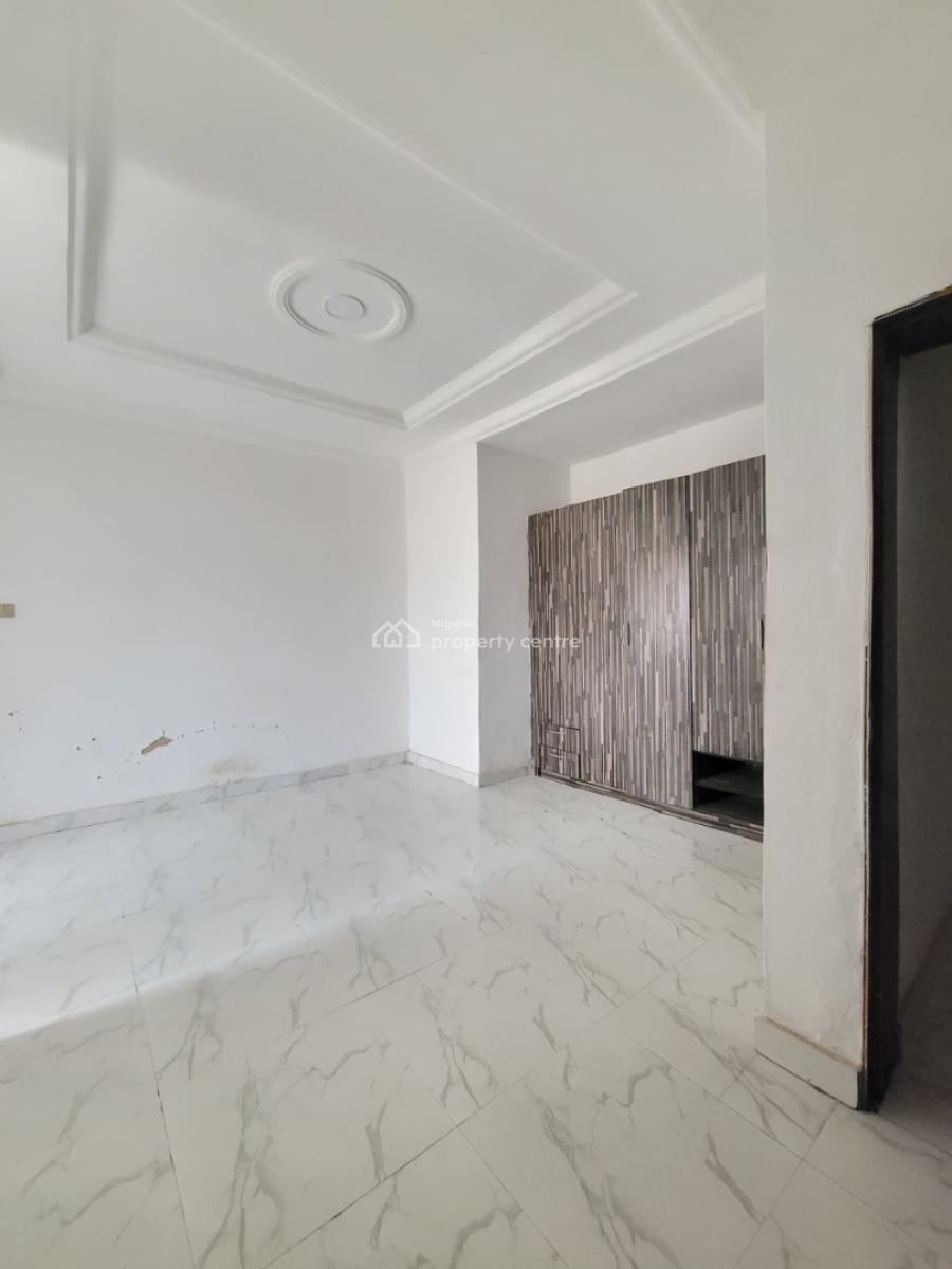 Beautiful and Spacious 2 Bedroom Flat, Mobil Road, Ajah, Lagos, Flat / Apartment for Rent