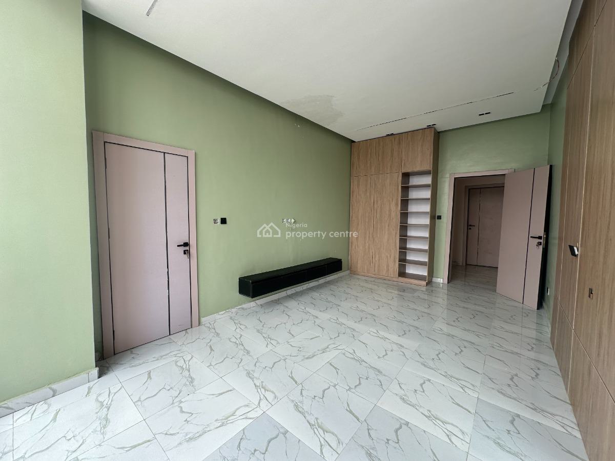 4-bedroom Apartment, Isujeh Street, Ikate, Lekki, Lagos, Flat / Apartment for Sale