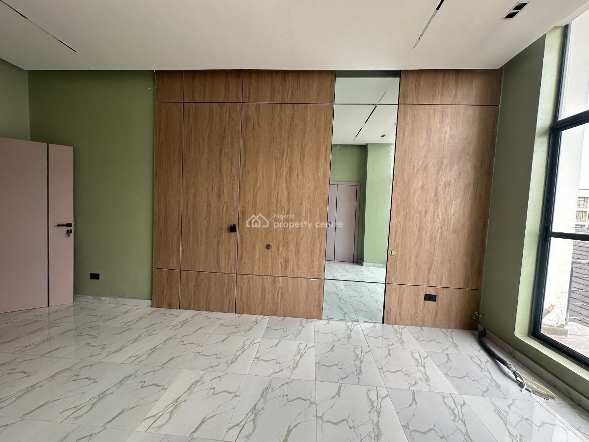4-bedroom Apartment, Isujeh Street, Ikate, Lekki, Lagos, Flat / Apartment for Sale