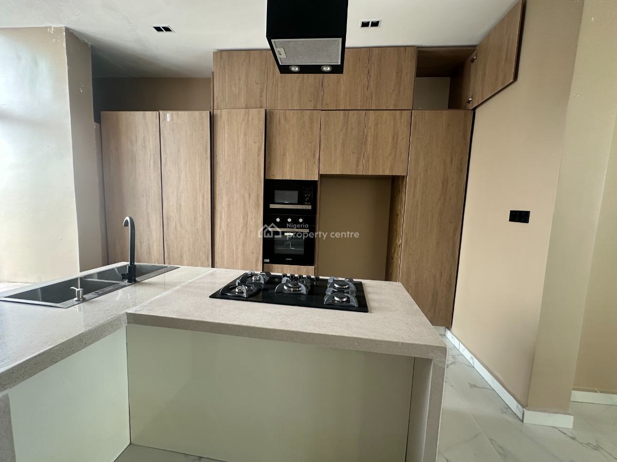 4-bedroom Apartment, Isujeh Street, Ikate, Lekki, Lagos, Flat / Apartment for Sale