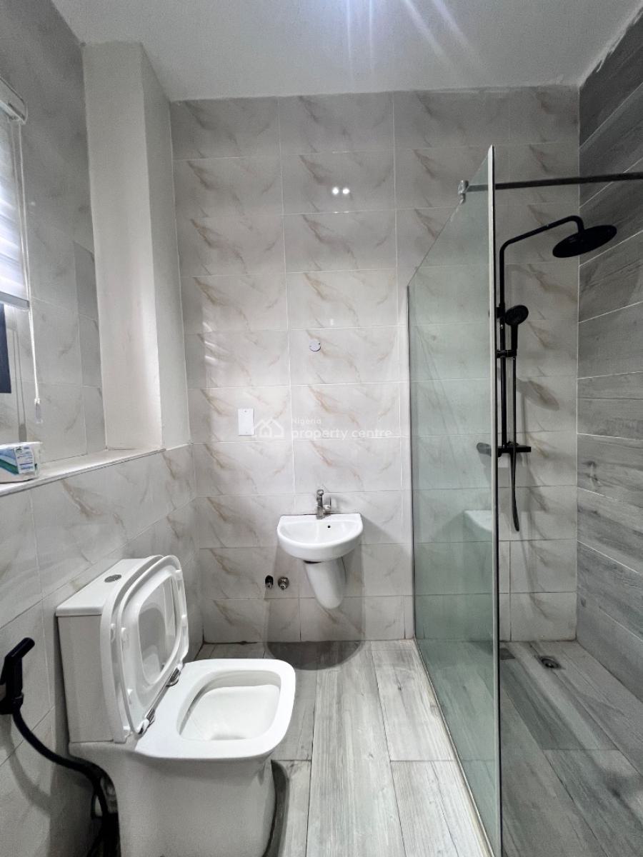 4 Bedroom Maisonette (pent-floor), Lekki Right, Lekki, Lagos, Flat / Apartment for Rent
