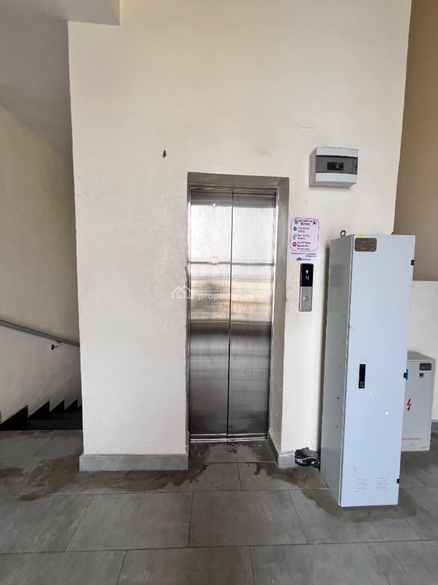 4 Bedroom Maisonette (pent-floor), Lekki Right, Lekki, Lagos, Flat / Apartment for Rent