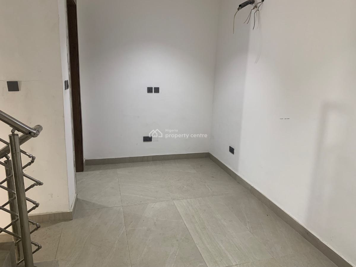 4 Bedroom Duplex Terrace with Bq, Gra Phase 2, Magodo, Lagos, Terraced Duplex for Rent