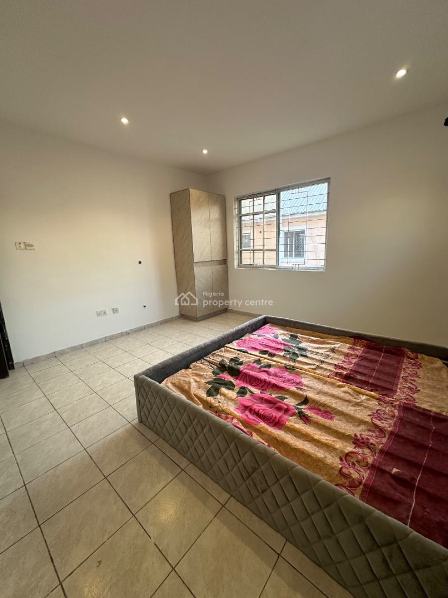 Four Rooms Office Space, Off Admiralty, Lekki Phase 1, Lekki, Lagos, Commercial Property for Rent