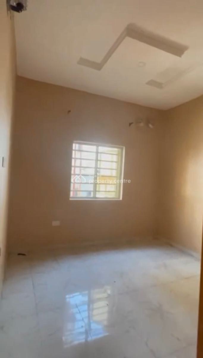 3 Bedrooms Apartment with Balcony, Agungi, Lekki, Lagos, Flat / Apartment for Rent