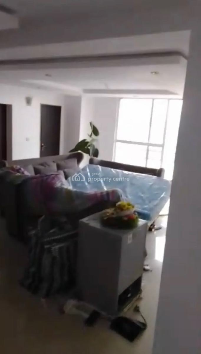 Luxury 3 Bedroom Upstairs, Aguda, Surulere, Lagos, Flat / Apartment for Sale