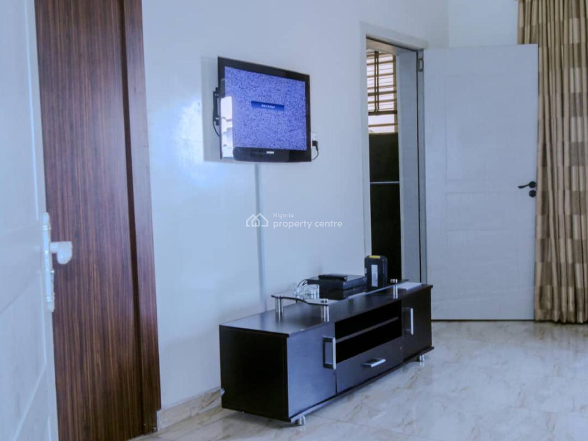 Fully Furnished 4 Bedroom Duplex with Bq, Lekki, Lagos, Flat / Apartment for Rent