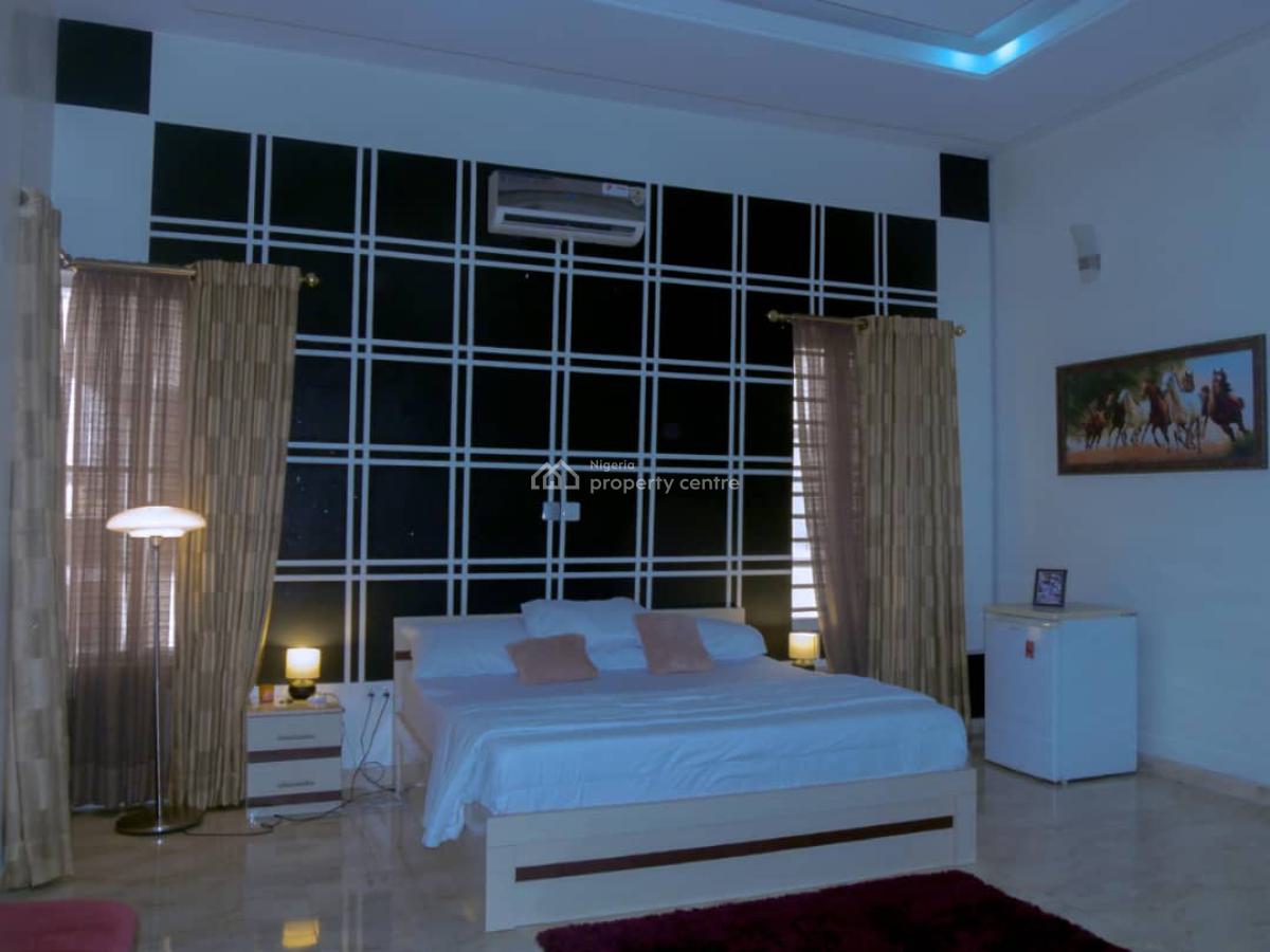 Fully Furnished 4 Bedroom Duplex with Bq, Lekki, Lagos, Flat / Apartment for Rent