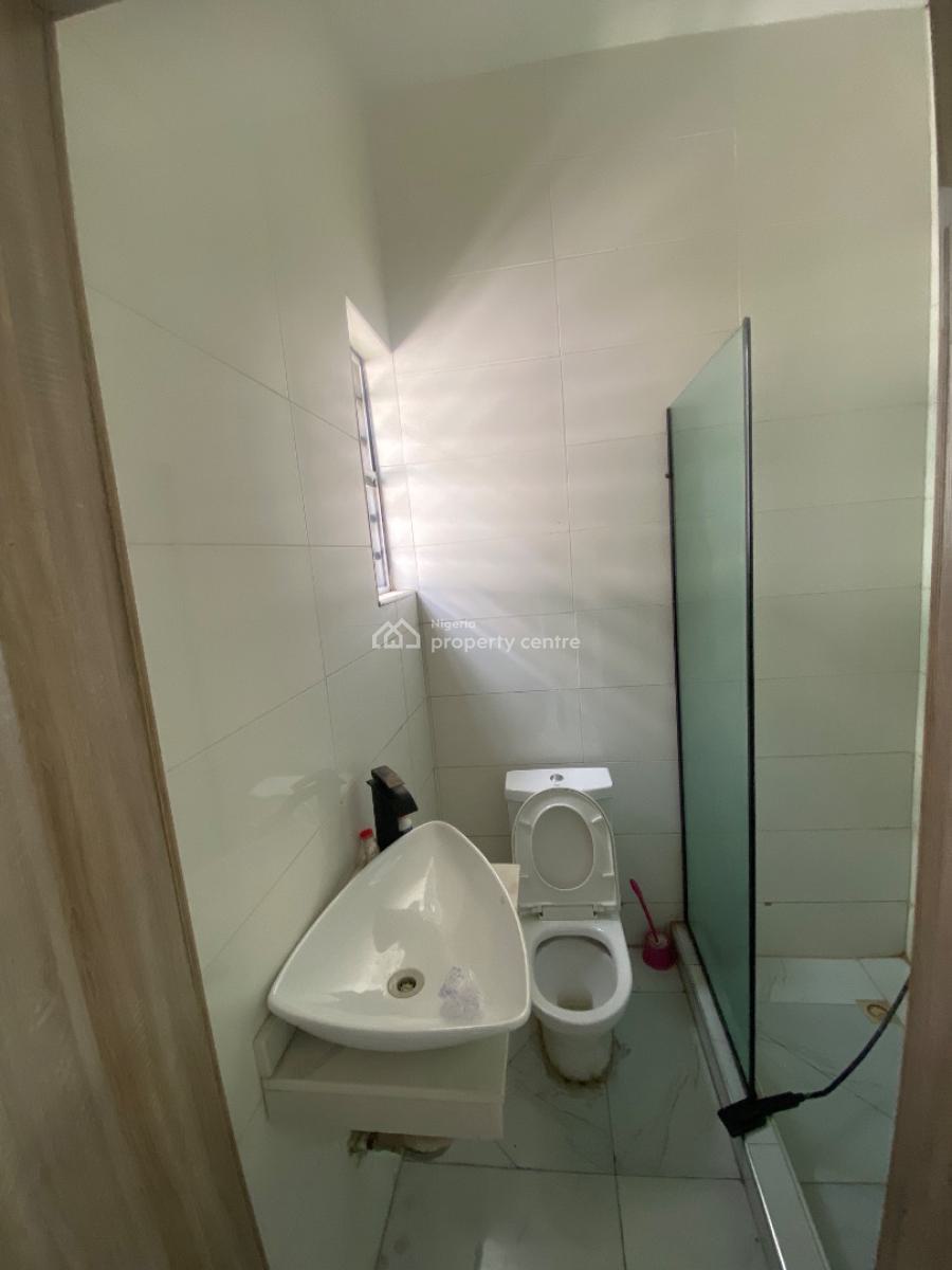 Luxury 4 Bedroom Fully Detached with Bq, Chevron, Lekki, Lagos, Detached Duplex for Rent