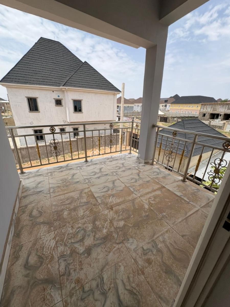 Distress 4 Bedroom Fully Detached Duplex in a Very Secure Estate, Nut Opposite River Pack, Lugbe District, Abuja, Detached Duplex for Sale