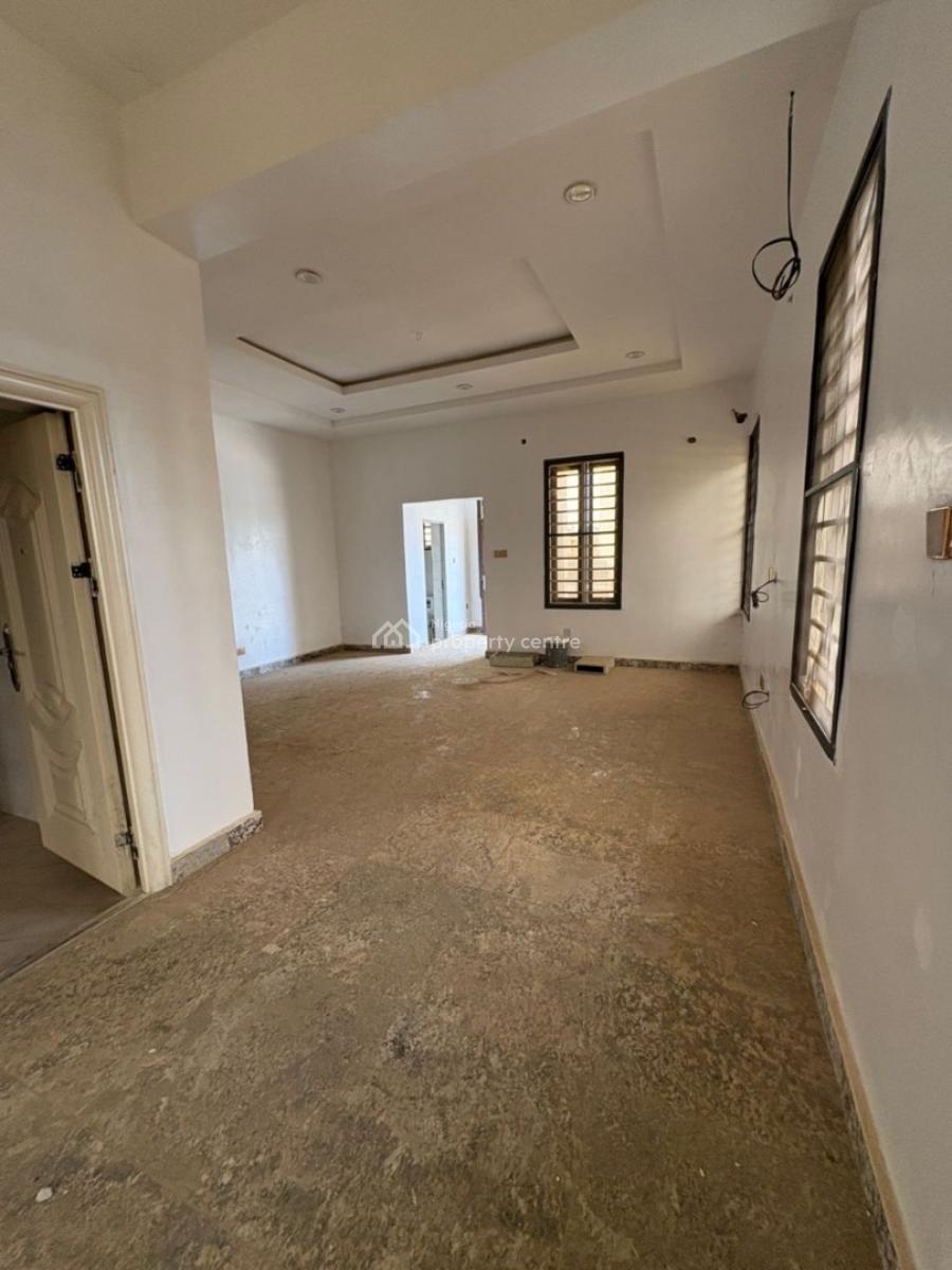 Distress 4 Bedroom Fully Detached Duplex in a Very Secure Estate, Nut Opposite River Pack, Lugbe District, Abuja, Detached Duplex for Sale
