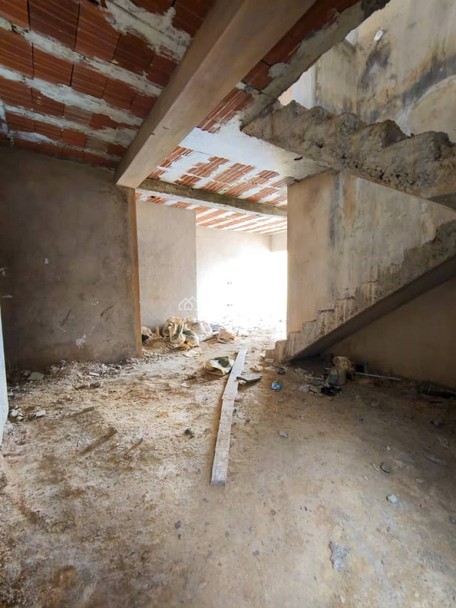 Spacious Carcass 3 Bedroom Maisonette Penthouse, Lekki Phase 1, Lekki, Lagos, House for Sale