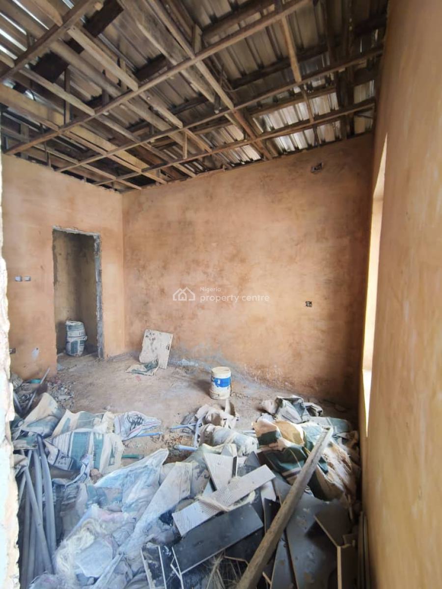 Spacious Carcass 3 Bedroom Maisonette Penthouse, Lekki Phase 1, Lekki, Lagos, House for Sale