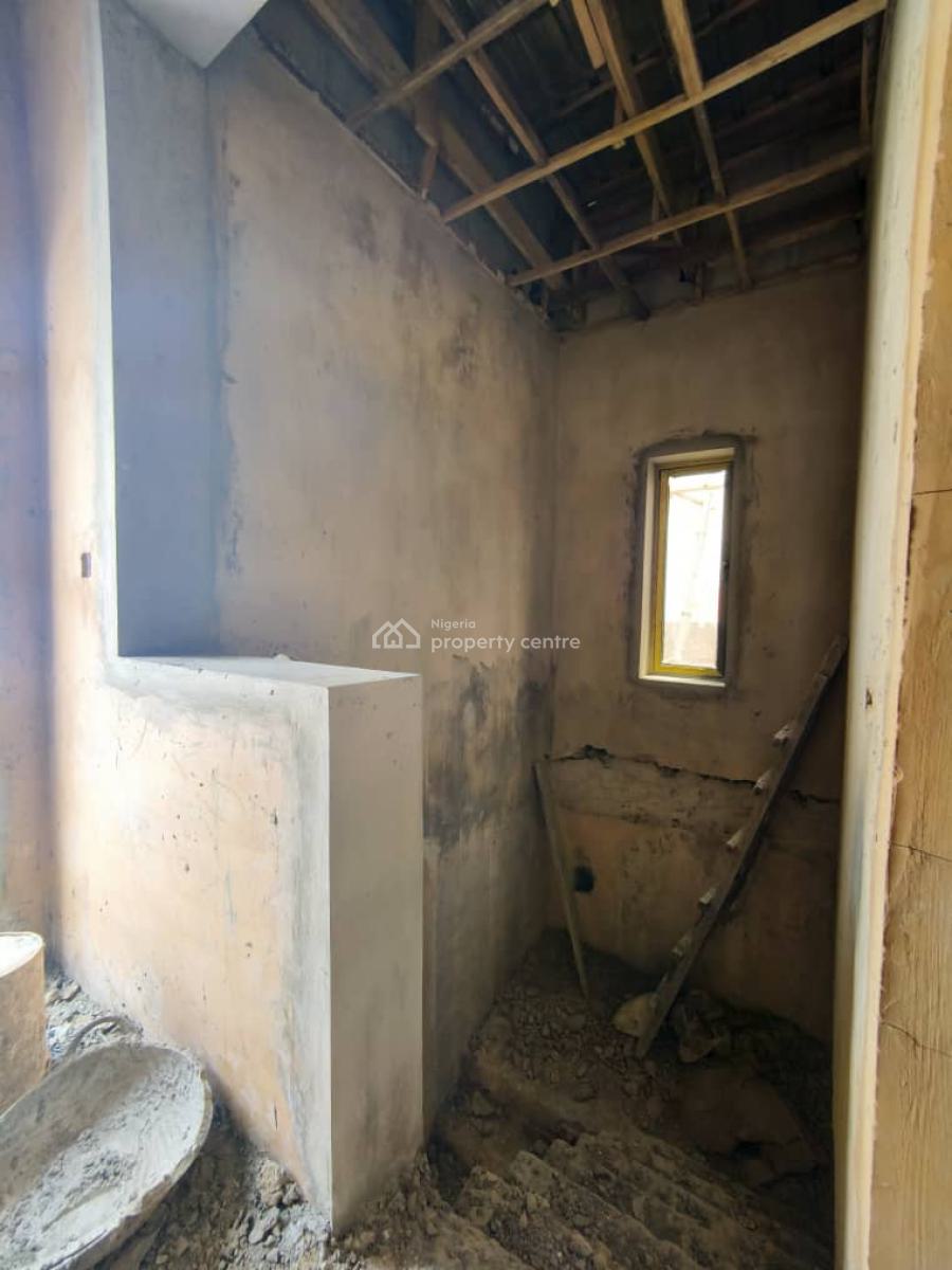 Spacious Carcass 3 Bedroom Maisonette Penthouse, Lekki Phase 1, Lekki, Lagos, House for Sale