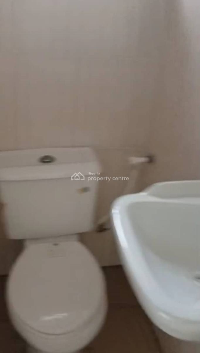 3 Bedrooms Apartment, Ogombo Road, Lekki Phase 2, Lekki, Lagos, Flat / Apartment for Rent