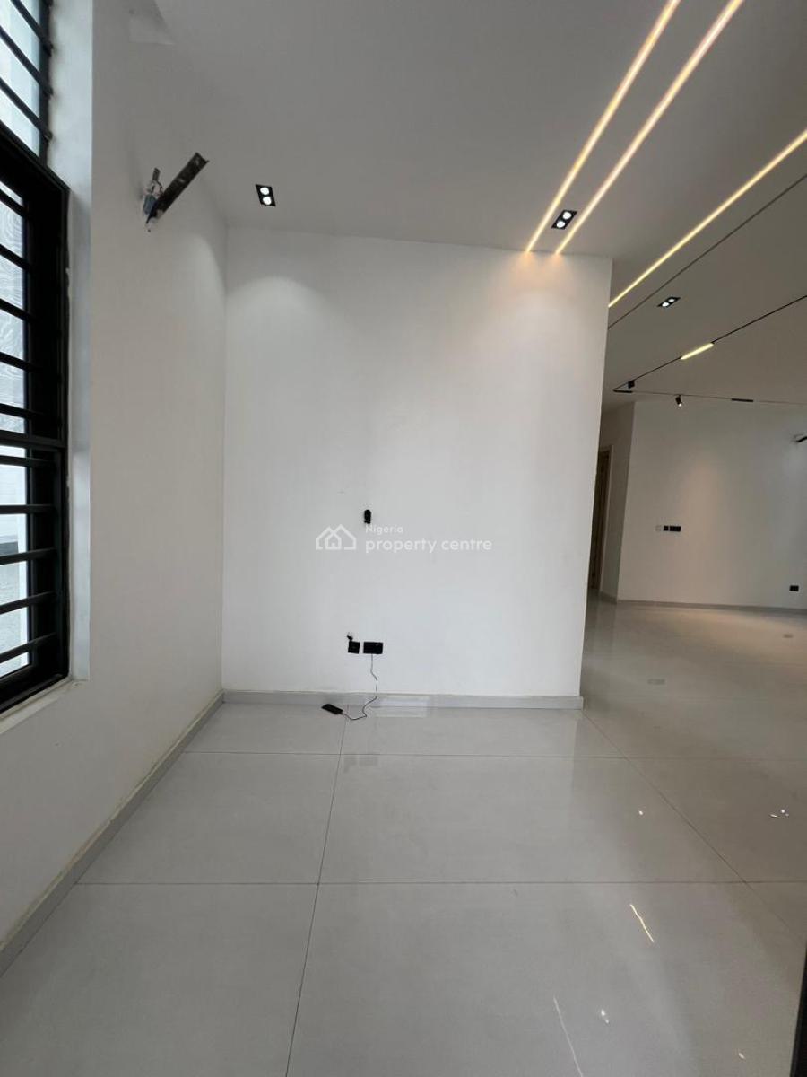 6 Bedroom Fully Detached Duplex + Bq, Rootfop - Swimming Pool, Chevron, Lekki, Lagos, Detached Duplex for Sale