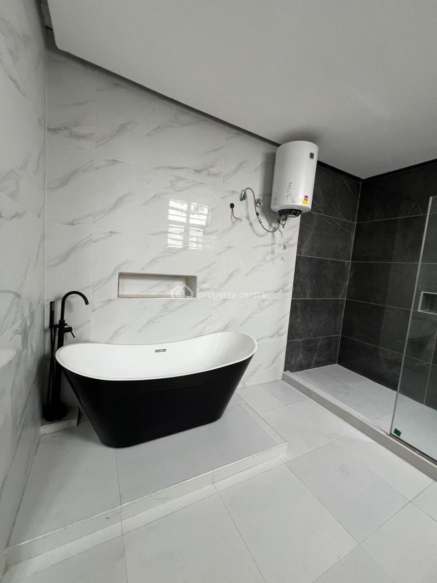 6 Bedroom Fully Detached Duplex + Bq, Rootfop - Swimming Pool, Chevron, Lekki, Lagos, Detached Duplex for Sale