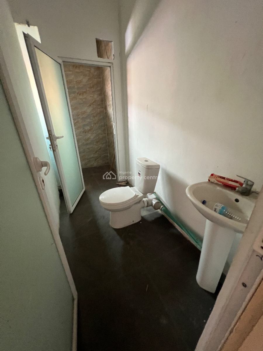 75square Meters Office Space, Off Adebayo Doherty, Lekki Phase 1, Lekki, Lagos, Office Space for Rent