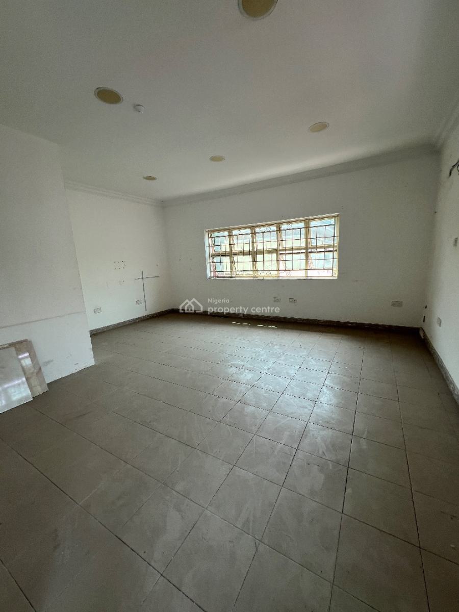 75square Meters Office Space, Off Adebayo Doherty, Lekki Phase 1, Lekki, Lagos, Office Space for Rent