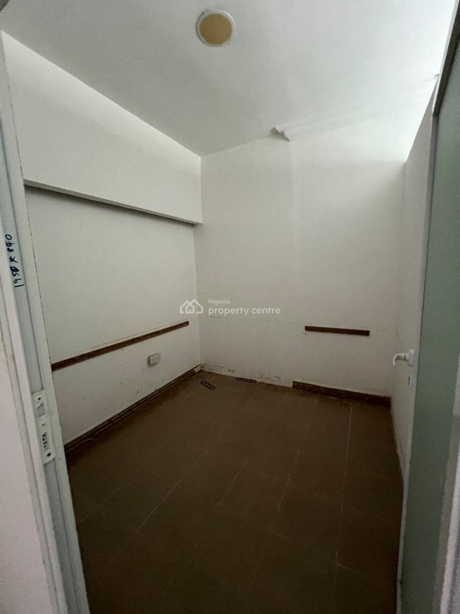 75square Meters Office Space, Off Adebayo Doherty, Lekki Phase 1, Lekki, Lagos, Office Space for Rent