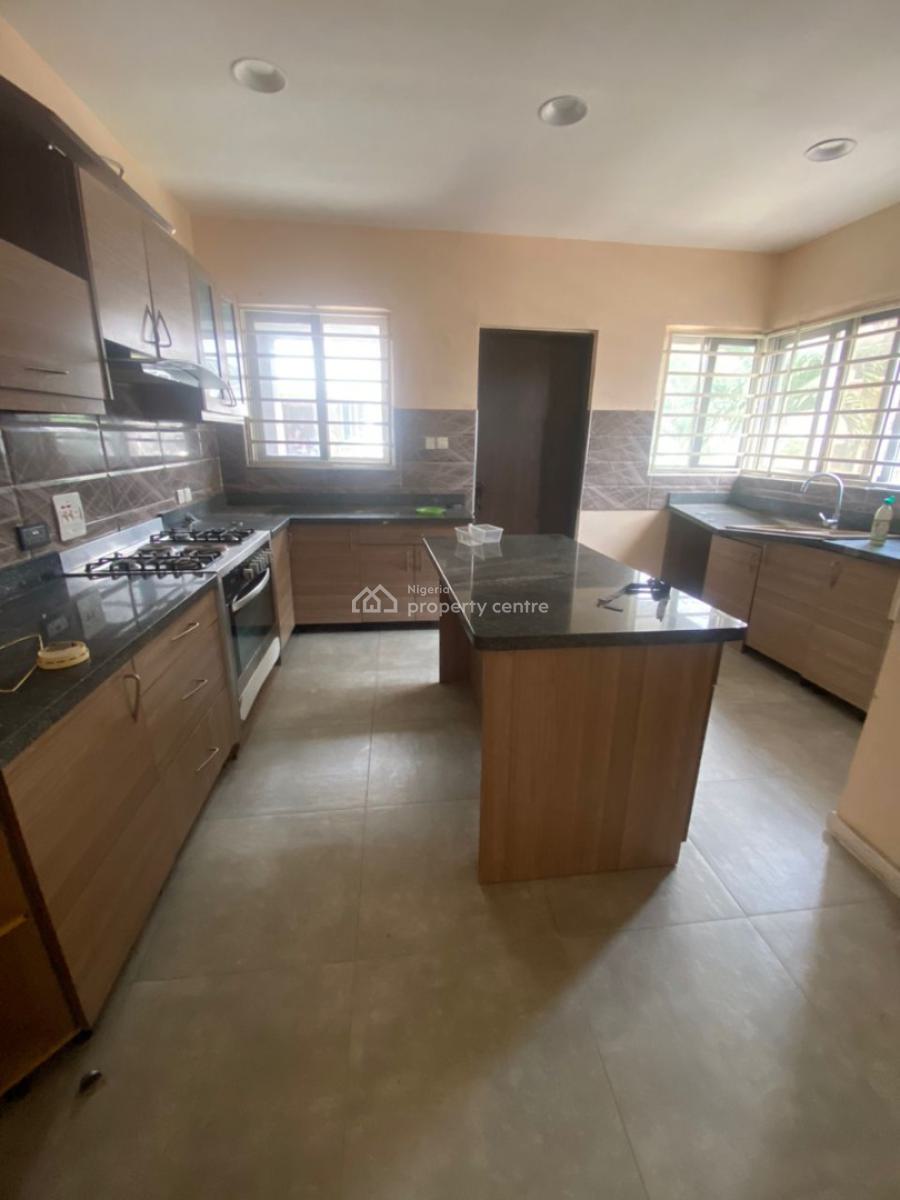 Neatly Serviced 4 Bedroom Semi Detached Duplex with Bq, Pinnock Beach, Osapa, Lekki, Lagos, Semi-detached Duplex for Rent