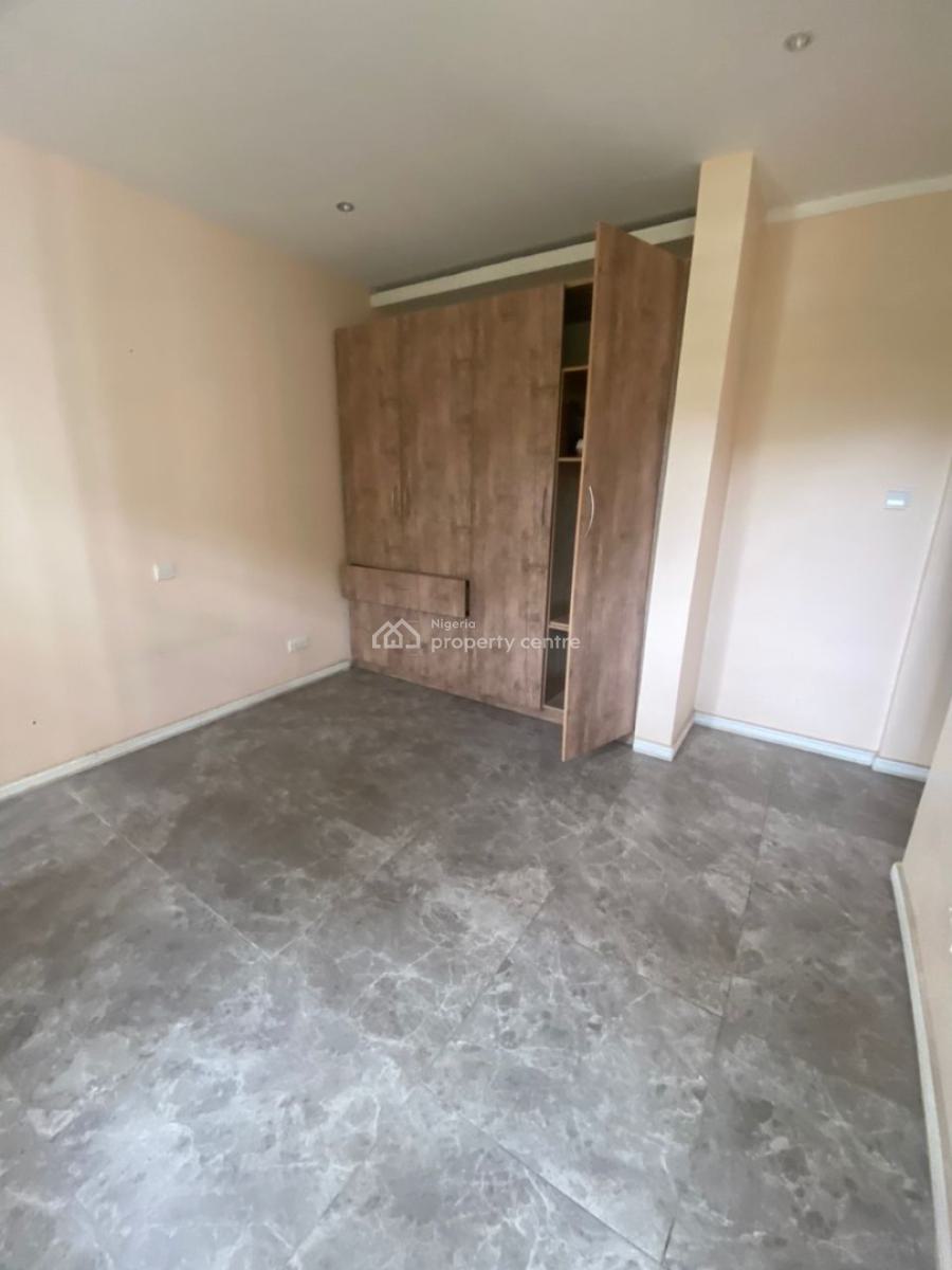 Neatly Serviced 4 Bedroom Semi Detached Duplex with Bq, Pinnock Beach, Osapa, Lekki, Lagos, Semi-detached Duplex for Rent