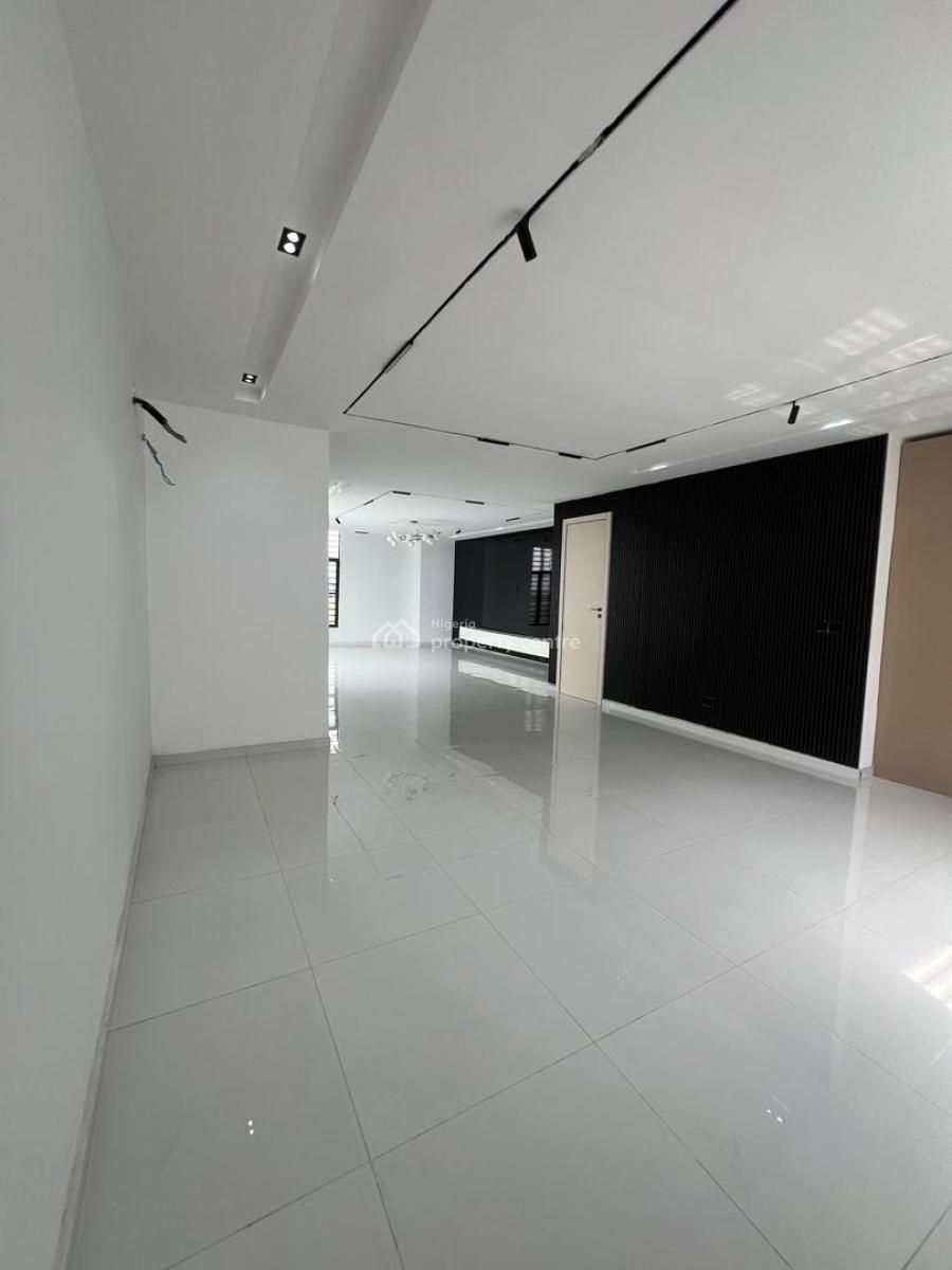 5 Bedroom Fully Detached Duplex + Bq, Rootfop, Chevron Drive, Lekki, Lagos, Detached Duplex for Sale