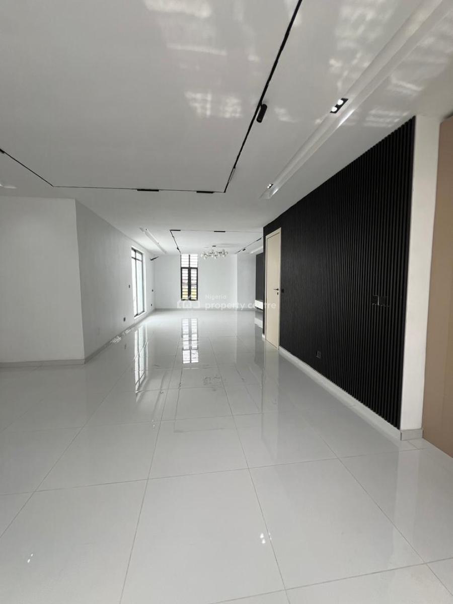 5 Bedroom Fully Detached Duplex + Bq, Rootfop, Chevron Drive, Lekki, Lagos, Detached Duplex for Sale