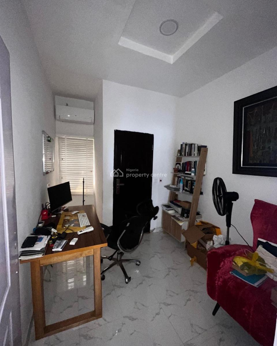 Lovely 4 Bedroom Apartment with Bq, Ikota, Lekki, Lagos, Block of Flats for Sale